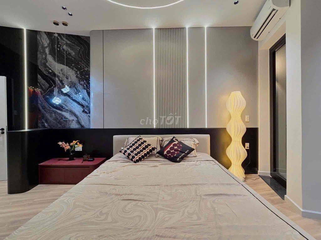 Nhà Mặt Tiền Trung Tâm Hải Châu, Hoà Cường 3Tầng full Nội Thất Luxury