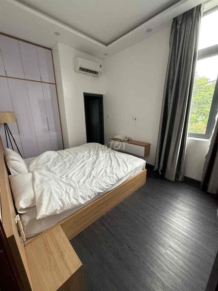 Bán nhà kiểu Biệt thứ 2 mặt tiền