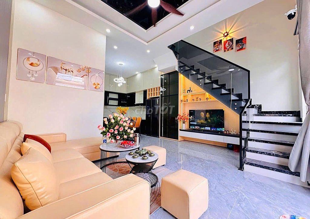 Vila Siêu Đẹp Gần Bến Xe Đà Nẵng-Ôtô đổ trước nhà-DT 70m2-Nhĩnh 5 tỷ