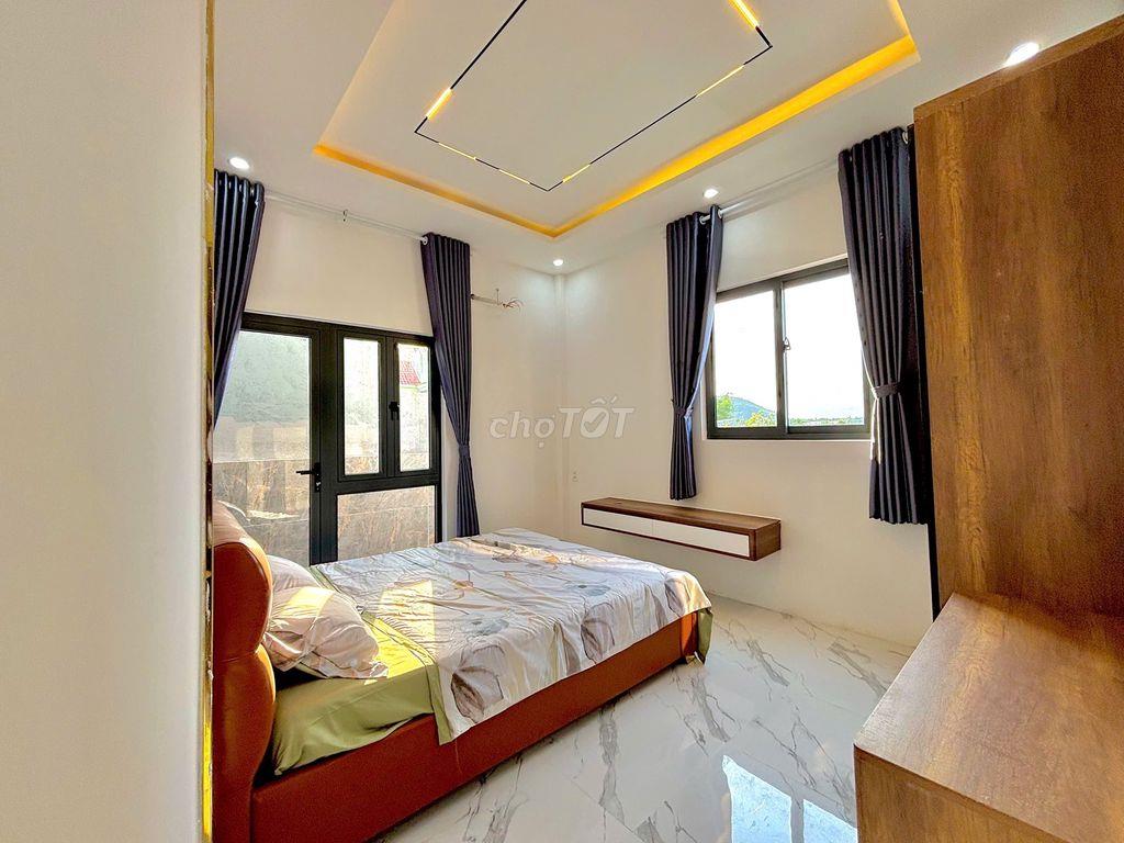 BÁN NHÀ 3 TẦNG 2 MẶT KIỆT MẸ SUỐT  SAU LƯNG HOÀNG VĂN THÁI,TP ĐÀ NẴNG
