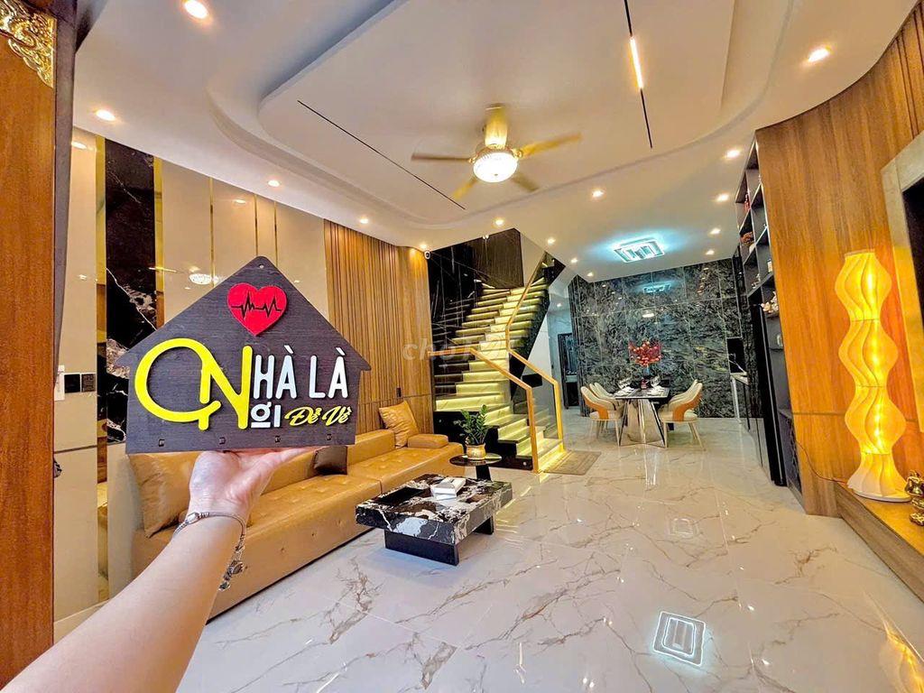 BÁN NHÀ 3 TẦNG HIỆN ĐẠI ĐƯỜNG PHÙ ĐỔNG SAU LƯNG PHẠM HÙNG ,HOÀ XUÂN,ĐN