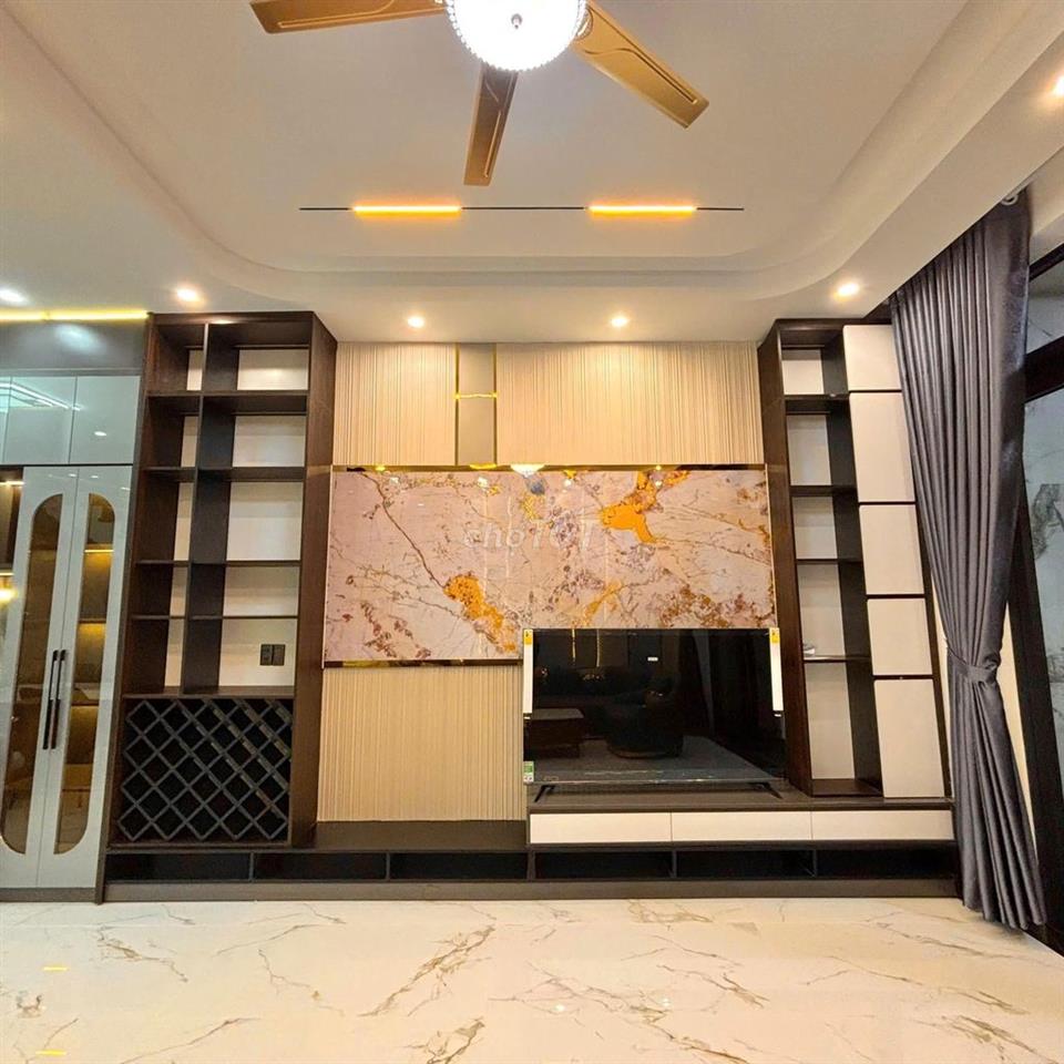 CHO THUÊ NHÀ 3 TẦNG SANG TRỌNG–SAU LƯNG PHẠM HÙNG,HÒA XUÂN,TP ĐÀ NẴNG 