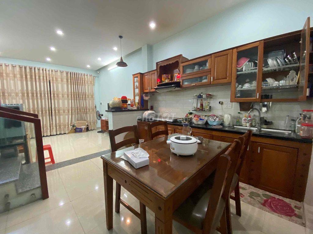 Cho thuê nhà 2 tầng Kiệt Huỳnh Ngọc Huệ.