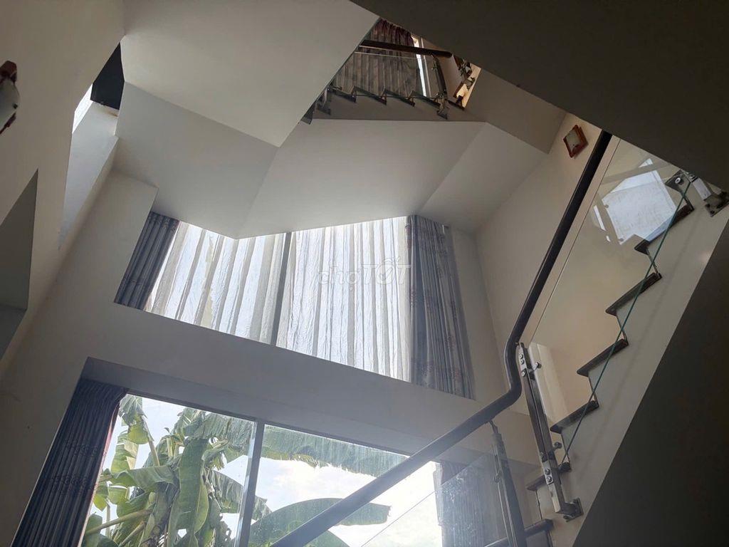 Chủ cần bán gấp biệt thự sân vườn đường Trần Đình Long - Cẩm Lệ