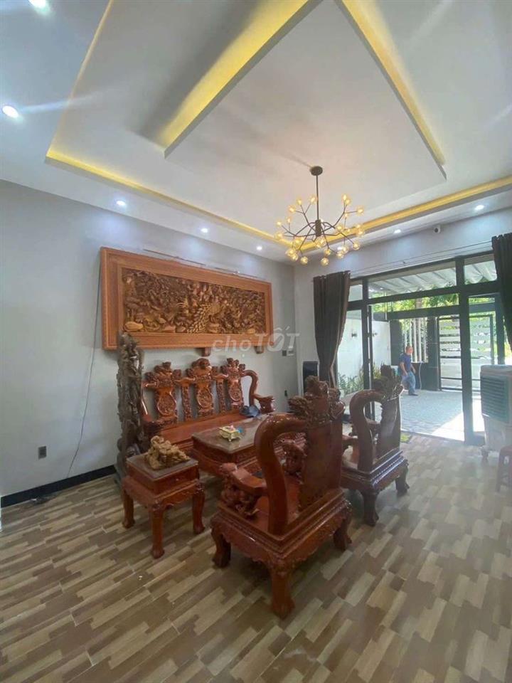 NHÀ 3 TẦNG ĐƯỜNG MỸ ĐA TÂY 4PN 5WC