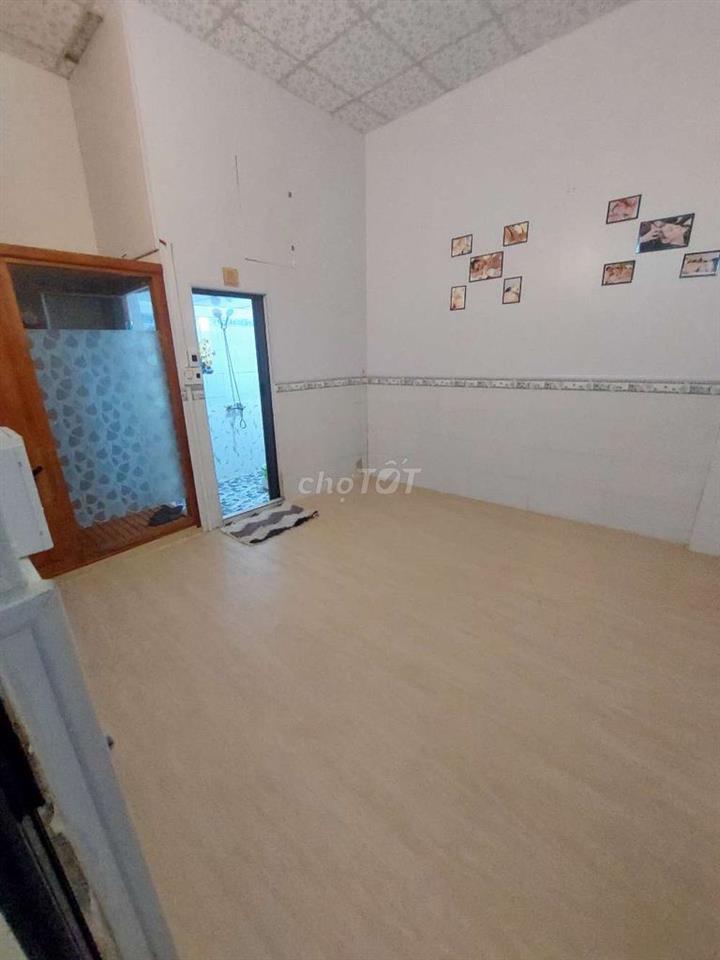 CHO THUÊ NHÀ MT CHÍNH HỮU 100M2