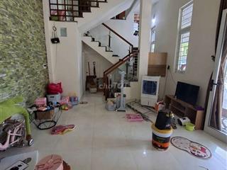NHÀ 2 TẦNG ĐƯỜNG NGUYỄN HỮU HÀO