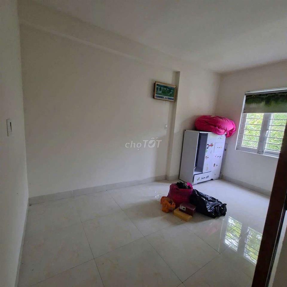 NHÀ 2 TẦNG ĐƯỜNG NGUYỄN HỮU HÀO