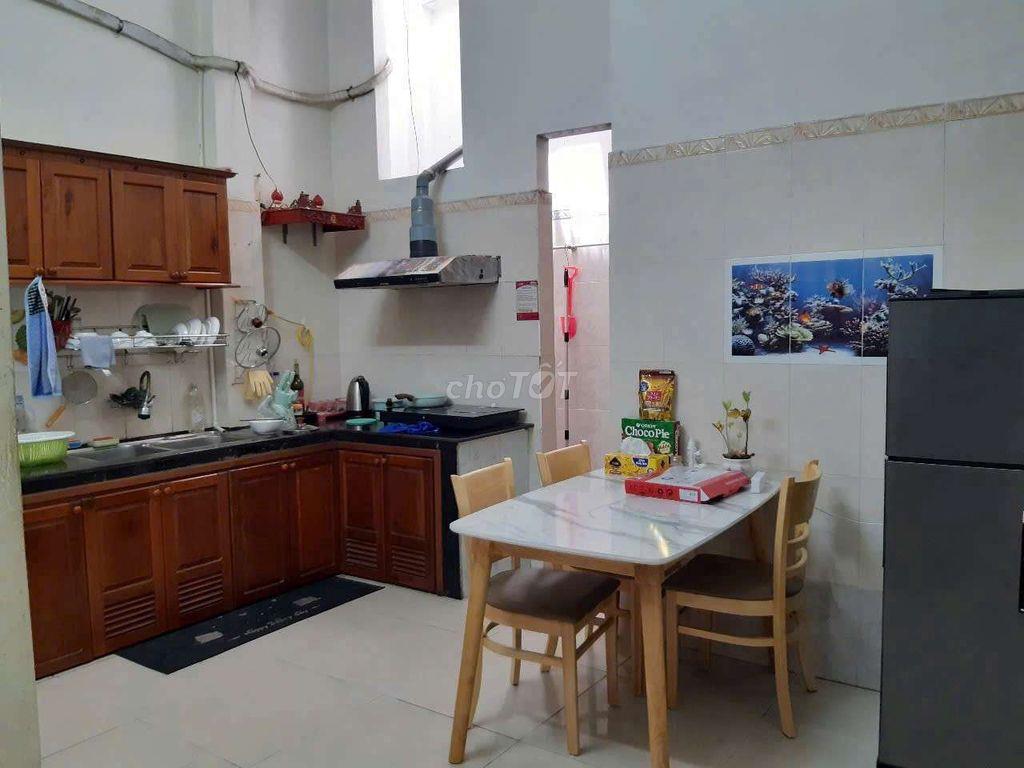 Bán nhà 3 Tầng Mặt Tiền Lê Văn Hiến