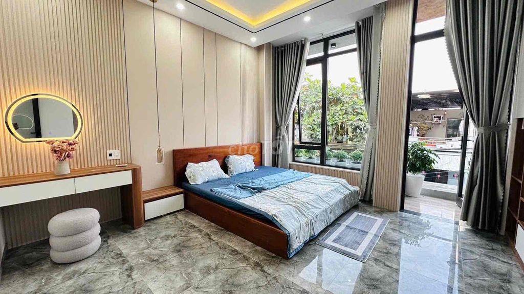 Nhà Đẹp 3 Tầng Mặt Tiền Nguyễn Huy Tự - Hoà Minh