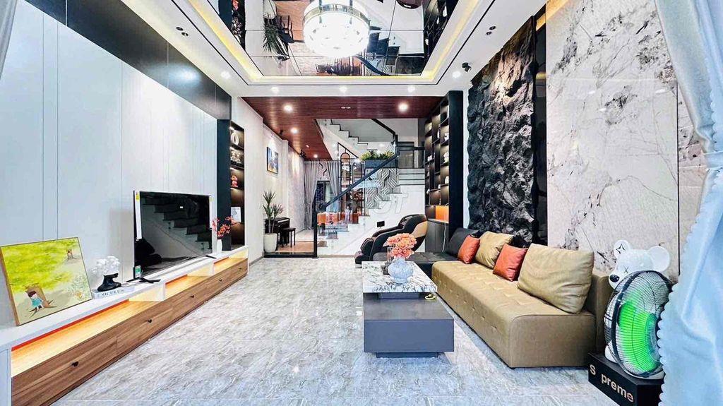 Nhà Đẹp 3 Tầng Mặt Tiền Nguyễn Huy Tự - Hoà Minh
