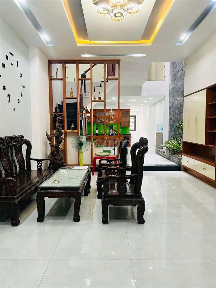NHÀ 3 TẦNG 120M2 SONG SONG NGUYỄN PHƯỚC LAN