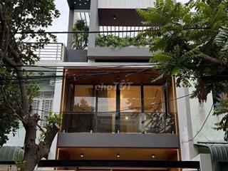 bán nhà gần chợ Hòa Xuân