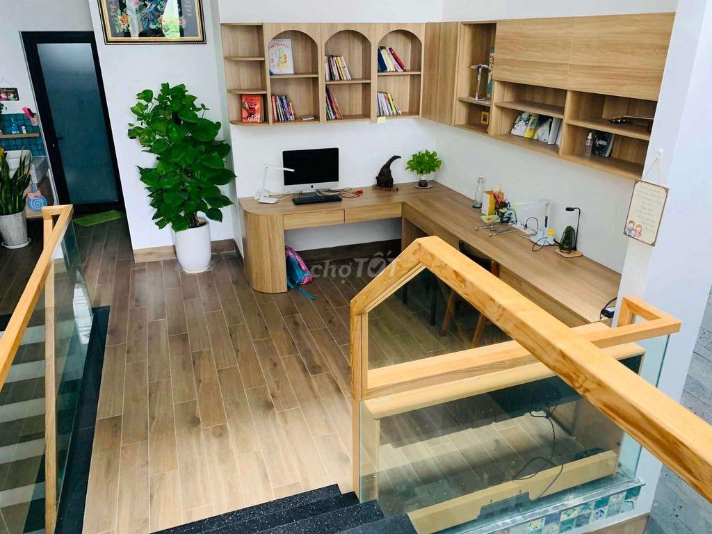 Cần thanh khoản ngôi nhà tâm huyết đối diện cv Hòa Xuân