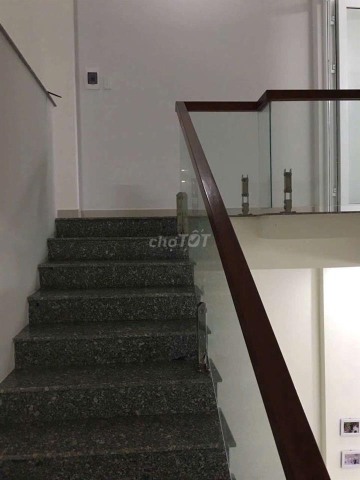 CHO THUÊ NHÀ 2 TẦNG GẦN CHUNG CƯ VĂN TIẾN DŨNG