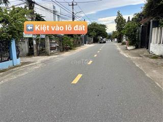 Hoà Tiến - Sát Công An xã . cách đường nhựa 20m . k ngập lụt