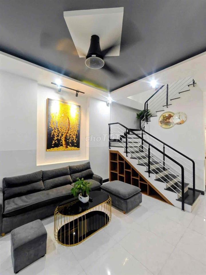 Hiếm có căn nào vừa full nội thất, vừa ô tô vào tận nhà, lại dưới 4 tỷ