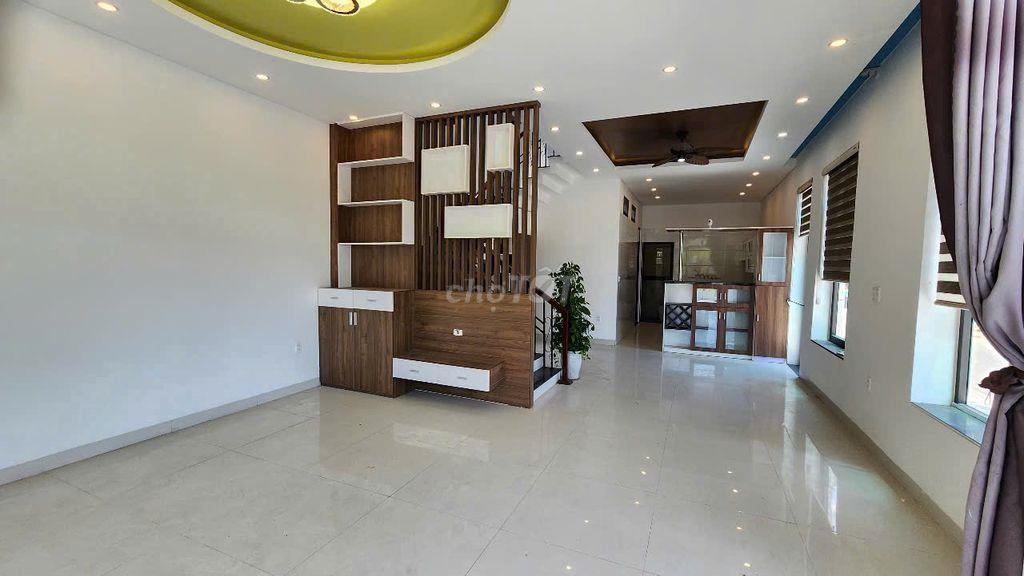 Chào bán căn nhà 2 mặt tiền đẹp 3 tầng khu TDC La Bông