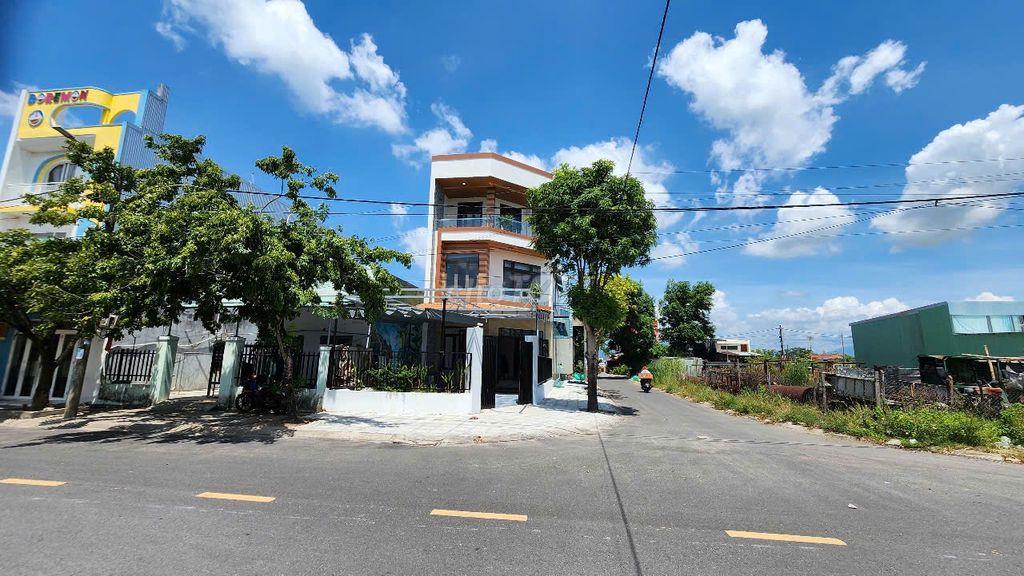 Chào bán căn nhà 2 mặt tiền đẹp 3 tầng khu TDC La Bông