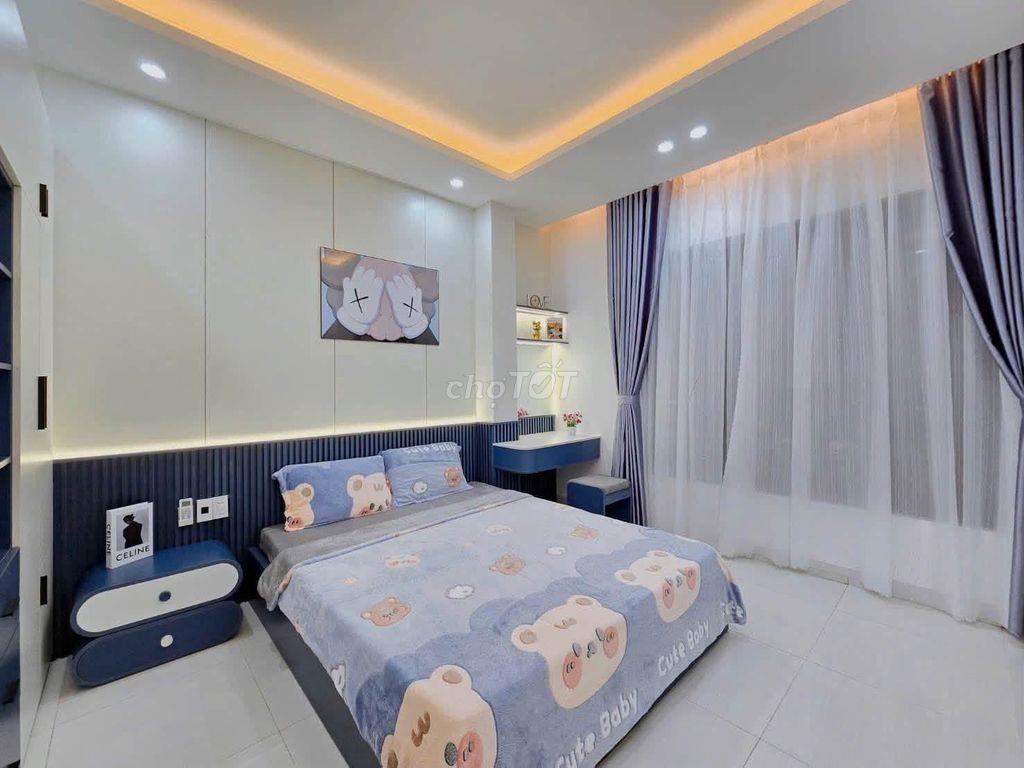 🔥Nhà 3 TẦNG 3 MÊ MỚI KIỆT HUỲNH NGỌC HUỆ CÓ SÂN XE RỘNG