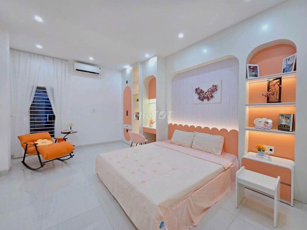 🔥Nhà 3 TẦNG 3 MÊ MỚI KIỆT HUỲNH NGỌC HUỆ CÓ SÂN XE RỘNG