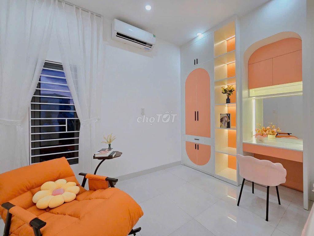 🔥Nhà 3 TẦNG 3 MÊ MỚI KIỆT HUỲNH NGỌC HUỆ CÓ SÂN XE RỘNG