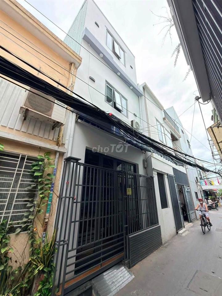 🔥NHÀ 3 TẦNG KIỆT 3M HOÀNG DIỆU GIÁ TỐT