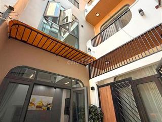 🔥NHÀ 3 TẦNG CÓ SÂN XE RỘNG - KIỆT TIỂU LA GẦN ĐƯỜNG