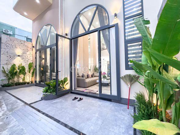 CẶP NHÀ XÂY MỚI KIỆT 3M TRÂN CAO VÂN GẦN BIỂN - FULL NỘI THẤT