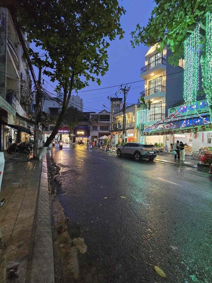 🔥NHÀ MỚI 4 TẦNG MT ĐƯỜNG 10M5 CÓ THANG MÁY ĐƯỜNG THÁI PHIÊN