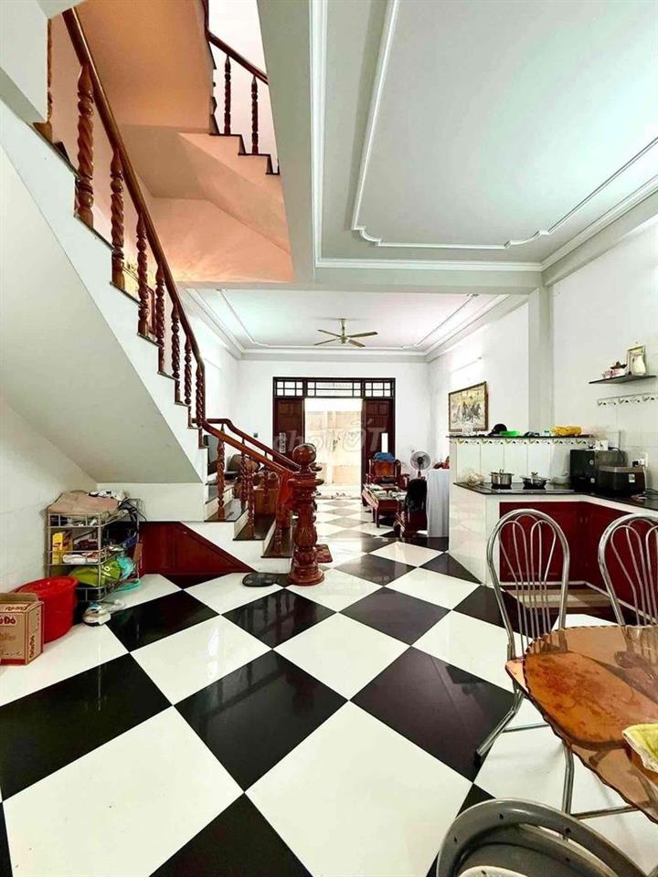 🔥72M2 NHÀ 3 TẦNG KIÊN CỐ - CÁCH ĐƯỜNG 50M - 3tyxx