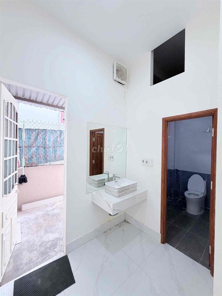 🔥81M2 NHÀ 3 TẦNG MẶT TIỀN 5M5 GẦN HUỲNH NGỌC HUỆ