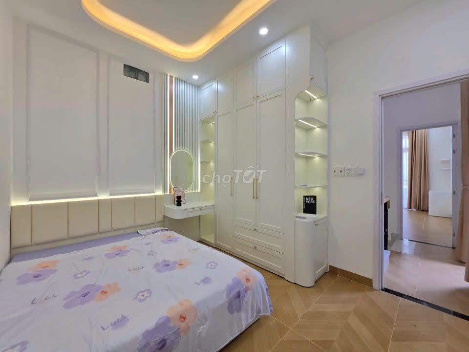 🔥NHÀ ĐẸP MẶT TIỀN QH TRẦN XUÂN LÊ SÁT CÔNG VIÊN - OTO ĐỖ 24/24