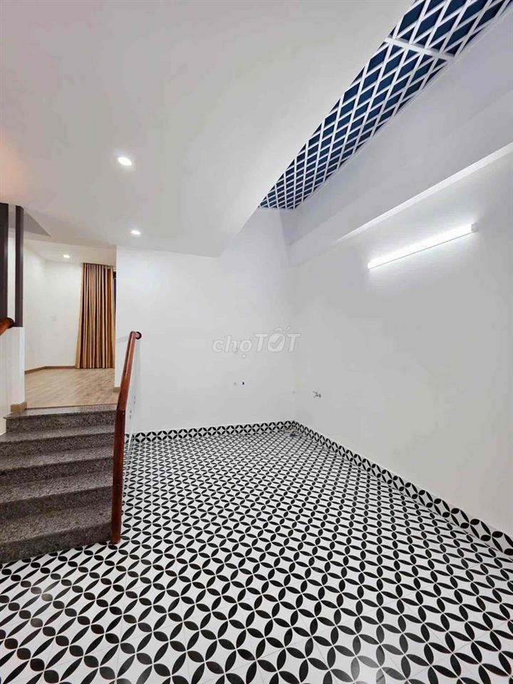 🔥NHÀ 3 TẦNG MỚI MẶT TIỀN 7M5 GẦN TIỂU LA FULLNT