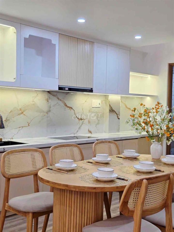 🔥NHÀ 3 TẦNG MỚI MẶT TIỀN 7M5 GẦN TIỂU LA FULLNT