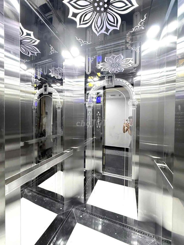 🔥 TOÀ CĂ.N HỘ MỚI 4 TẦNG 10 PHÒNG CÓ THANG MÁY GẦN BIỂN