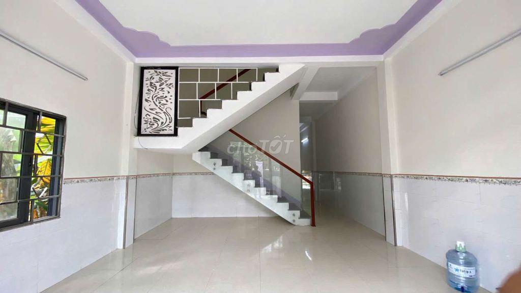 Bán nhà 2 tầng xã hòa phong, 3 phòng ngủ, 125m2, không ngập lụt