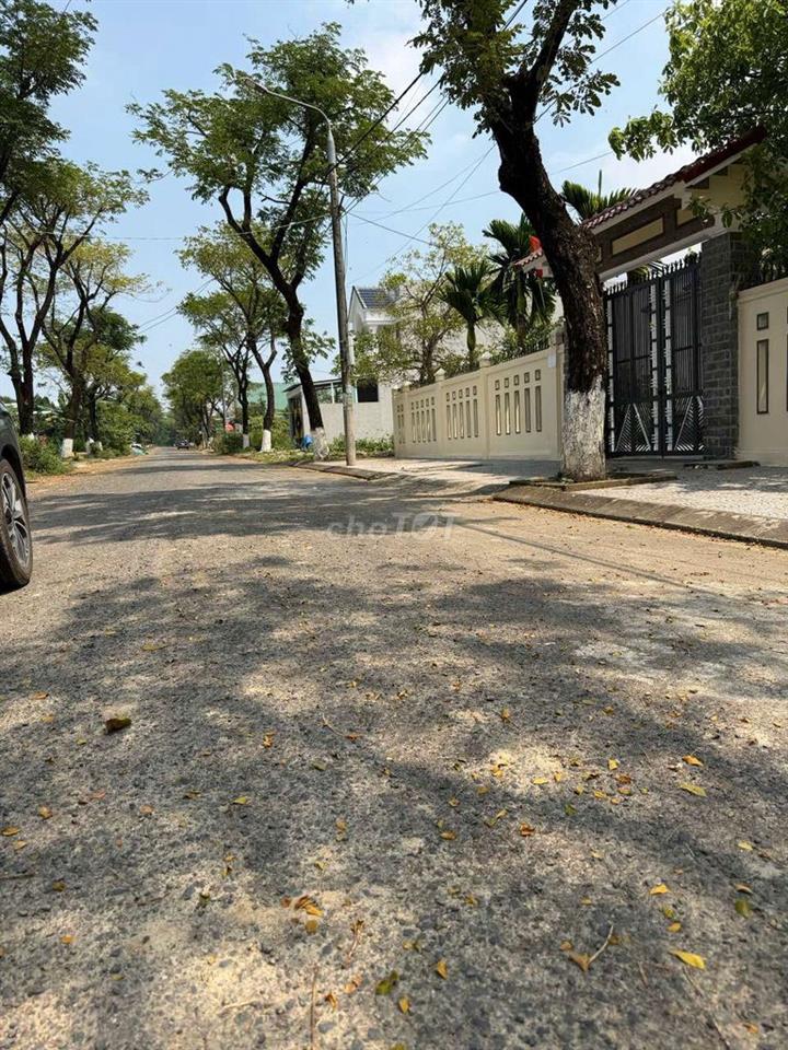 Đất tái định cư hòa ninh 2, giá sụp hầm, 120m2 đường 7,5m