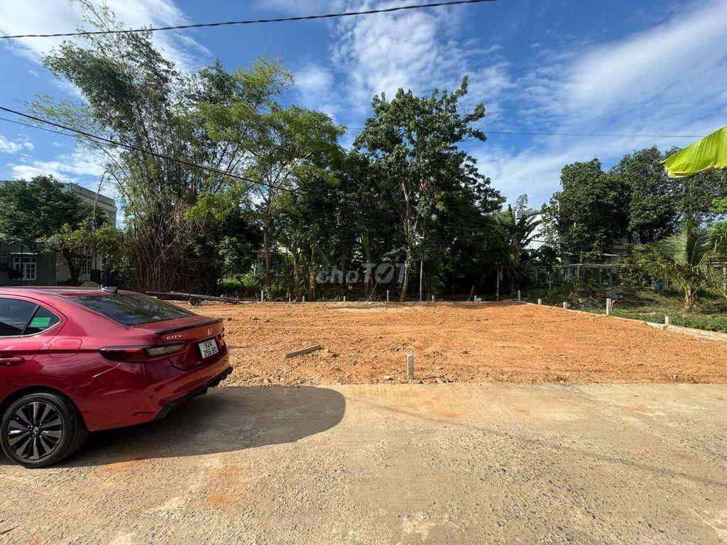 Đất hòa vang 125m2 đất ở toàn bộ ngang 8,6m.gần chợ túy loan