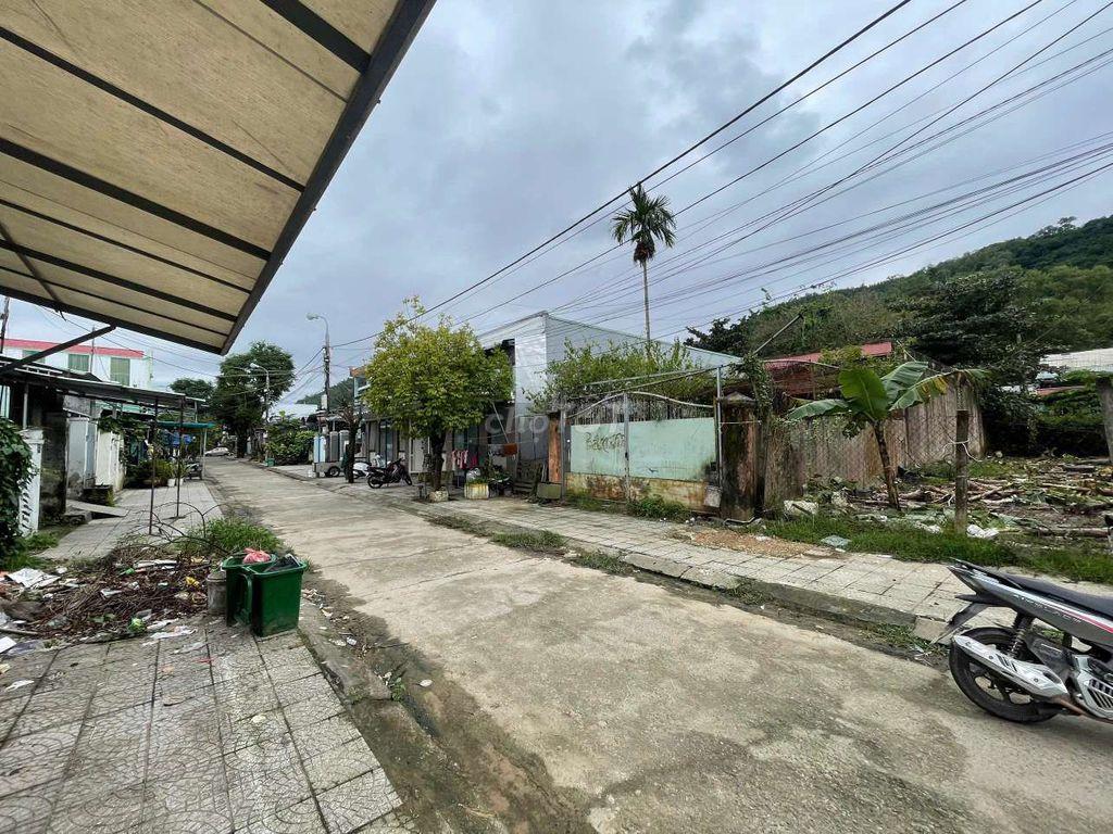 Bán đất đường thanh vinh 16, gần chợ hòa khánh, diện tích 98m2