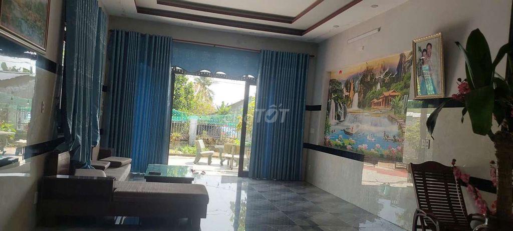 Bán nhà hòa vang diện tích rộng, 325m2 đất ở toàn bộ, 3 phòng ngủ.