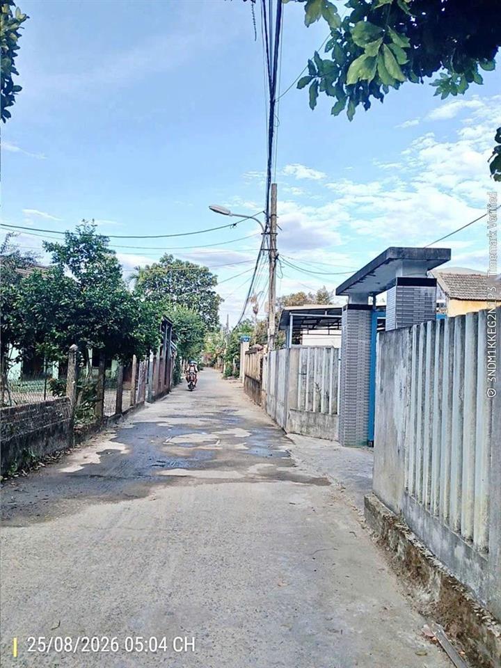 Bán nhà gần chợ túy loan, 150m2 đất ở đường oto thông, hướng nam