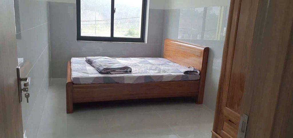 Bán nhà tái định cư hòa phú, 150m2 đất ở 3 phòng ngủ, đường 5,5m.