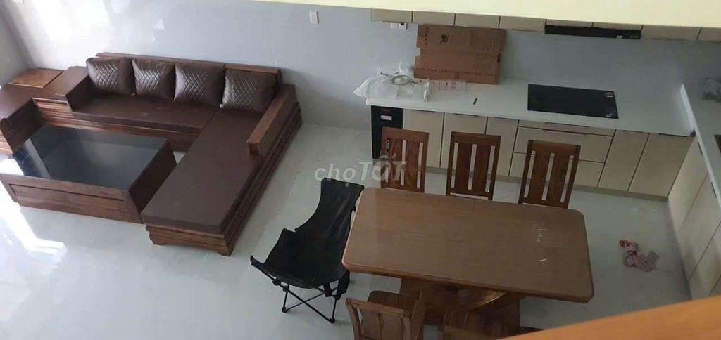 Bán nhà tái định cư hòa phú, 150m2 đất ở 3 phòng ngủ, đường 5,5m.