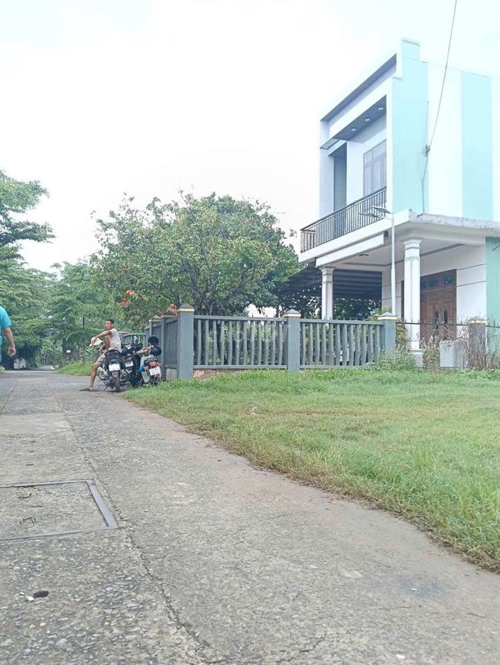 Đất hòa phong, 125m2 có 100m2 đất ở ngang 7,5m giá tốt