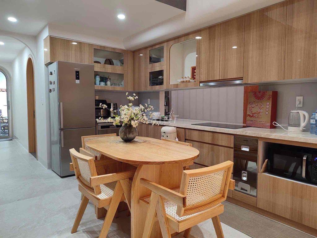 Lương Thế Vinh, Ngũ Hành Sơn - 10,6 tỷ, 120m2, 4PN, 4WC, 5 tầng