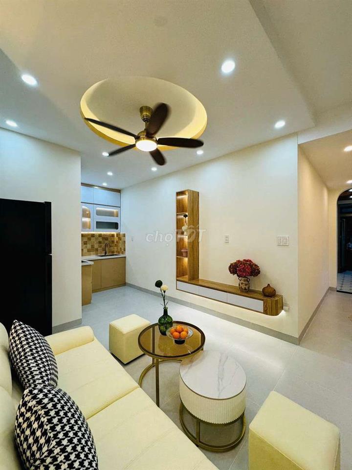 CHÍNH CHỦ BÁN NHÀ 2 TẦNG TRẦN CAO VÂN GẦN BIỂN SÁT CHỔ ĐỂ Ô TÔ