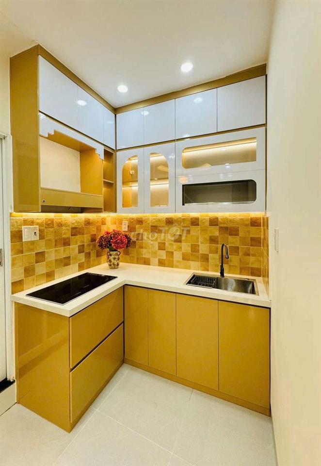 CHÍNH CHỦ BÁN NHÀ 2 TẦNG TRẦN CAO VÂN GẦN BIỂN SÁT CHỔ ĐỂ Ô TÔ