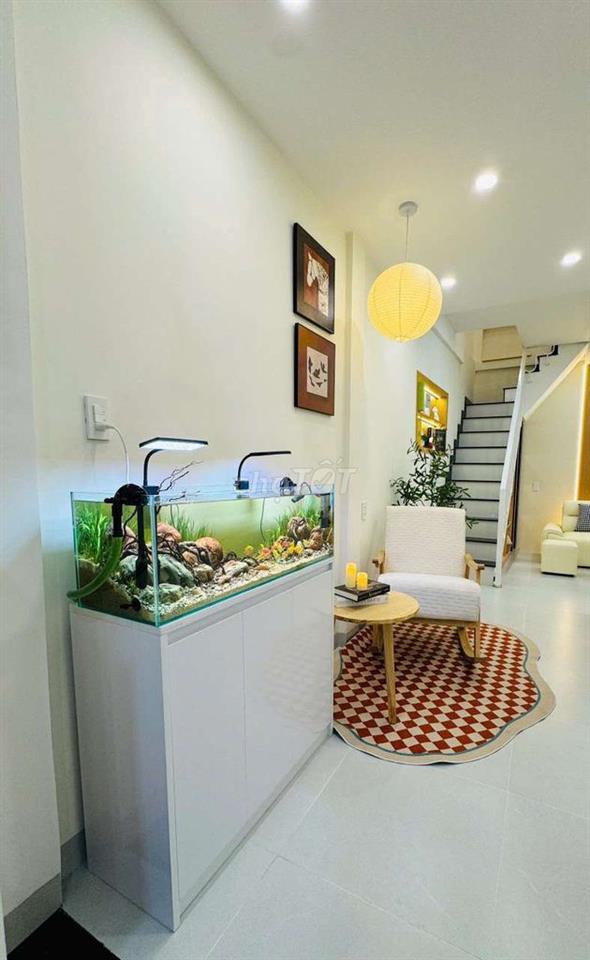CHÍNH CHỦ BÁN NHÀ 2 TẦNG TRẦN CAO VÂN GẦN BIỂN SÁT CHỔ ĐỂ Ô TÔ