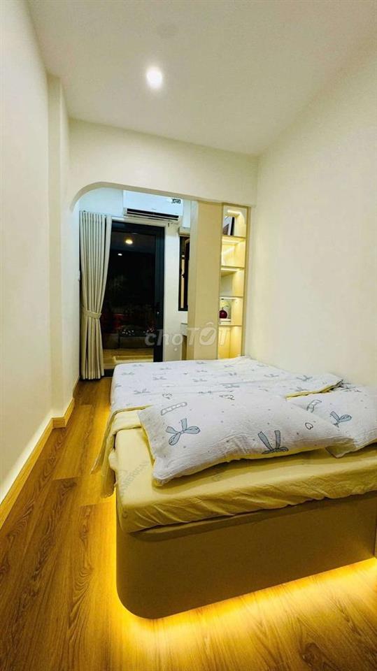 Nhà Full Nội Thất Trung Tâm Thành Phố Gần Biển